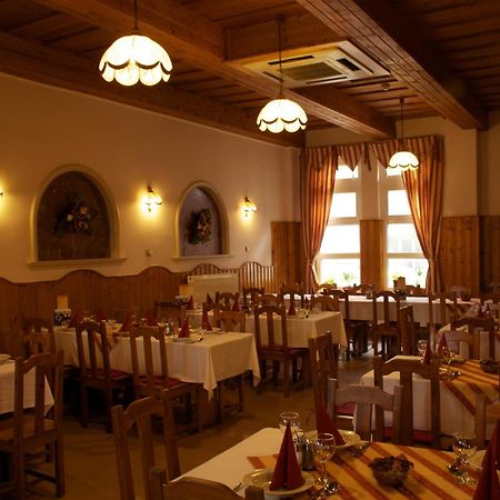 Gerendas Panzió Szombathely Exterior foto